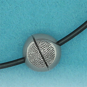 vingerafdruk-hanger-ball-siliconen-zwart-2_nano-1302_geboortesieraden